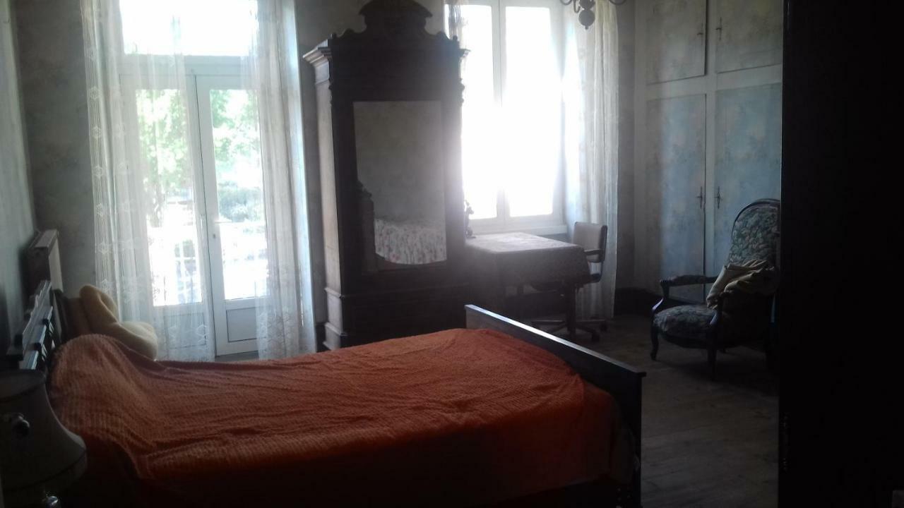 Appartement Du Jardin Сент-Аффрік Екстер'єр фото